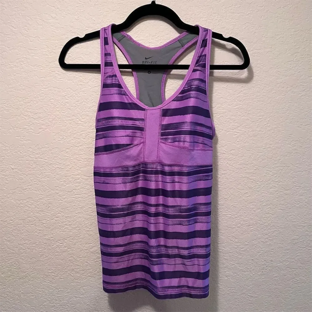 Nike Women's Purple Striped Athletic Tank Top M Built-In‎ Bralette​
